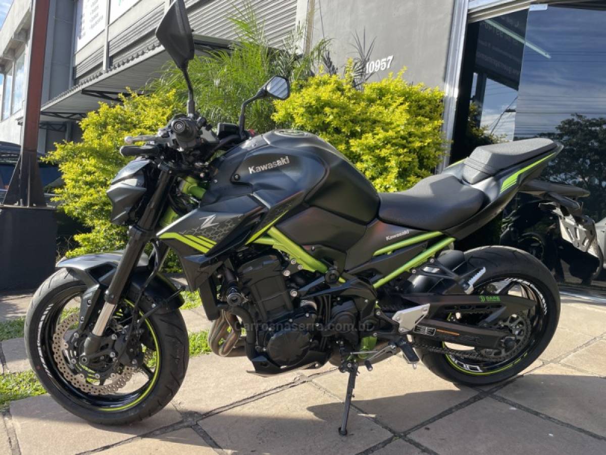 KAWASAKI - Z900 - 2021/2021 - Preta - R$ 51.900,00