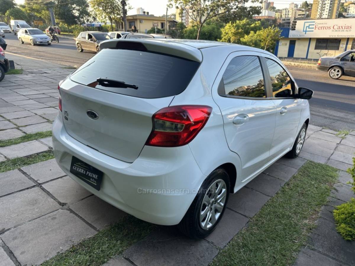 FORD - KA - 2018/2018 - Branca - R$ 44.800,00