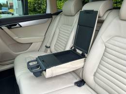 VOLKSWAGEN - PASSAT VARIANT - 2014/2014 - Branca - R$ 84.900,00