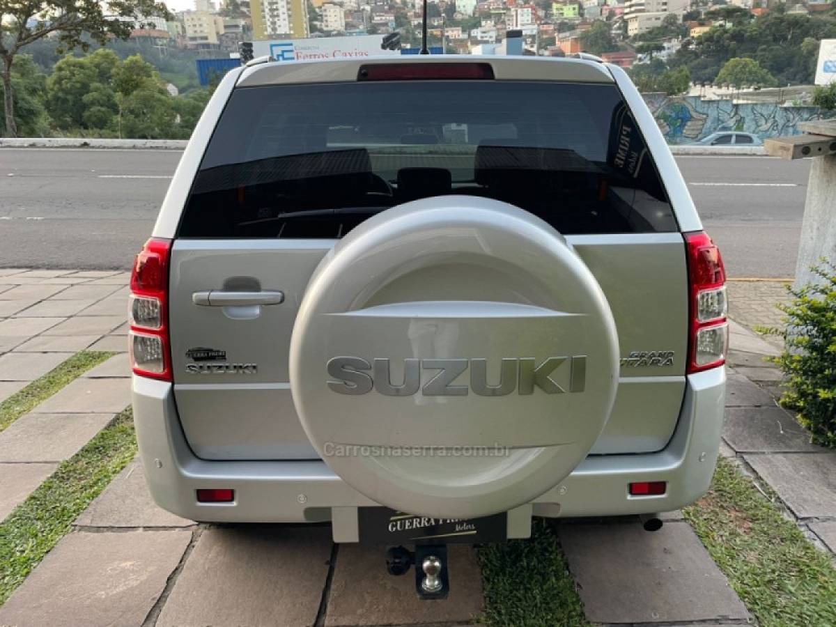 SUZUKI - GRAND VITARA - 2012/2012 - Prata - R$ 56.900,00