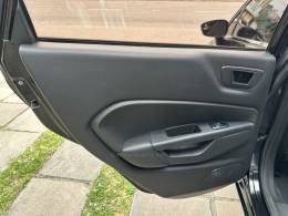 FORD - FIESTA - 2013/2013 - Preta - R$ 44.900,00