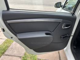 RENAULT - LOGAN - 2013/2013 - Branca - R$ 29.900,00