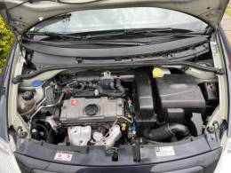 CITROËN - C3 - 2005/2005 - Cinza - R$ 22.900,00