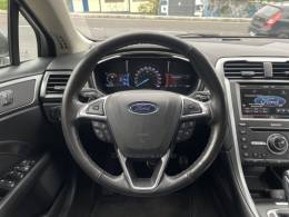 FORD - FUSION - 2016/2016 - Cinza - R$ 88.800,00