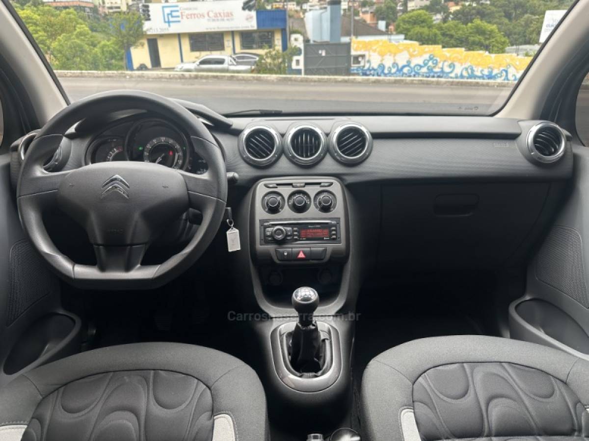 CITROËN - C3 - 2015/2015 - Prata - R$ 38.800,00