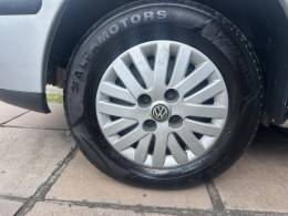VOLKSWAGEN - GOL - 2004/2004 - Prata - R$ 16.900,00