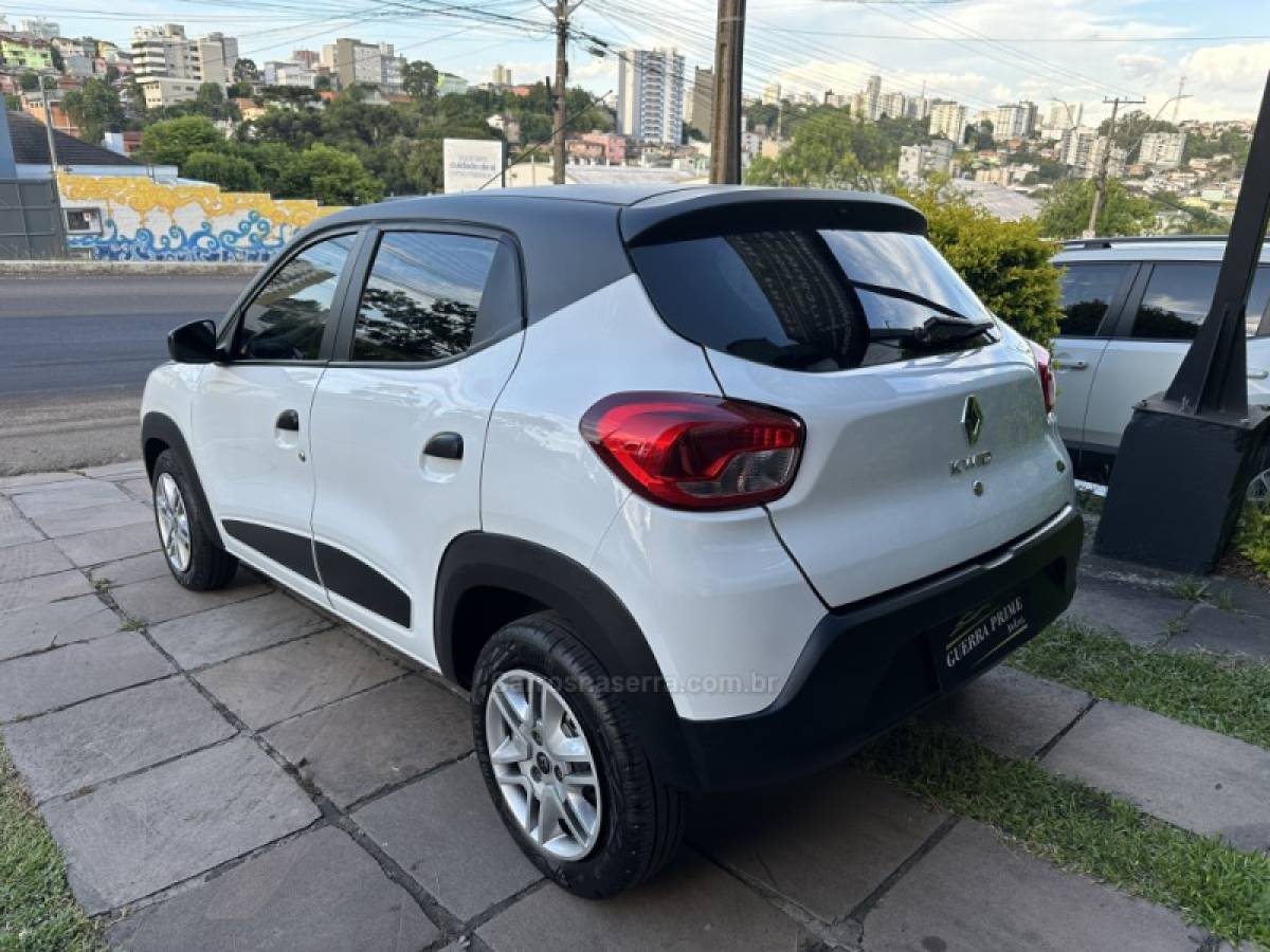 RENAULT - KWID - 2020/2020 - Branca - R$ 42.900,00