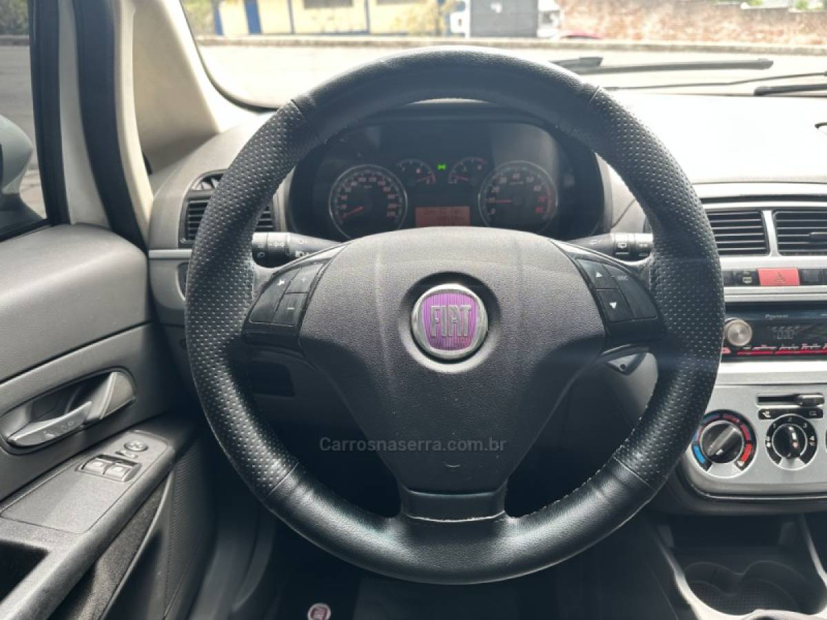 FIAT - PUNTO - 2008/2008 - Branca - R$ 33.900,00