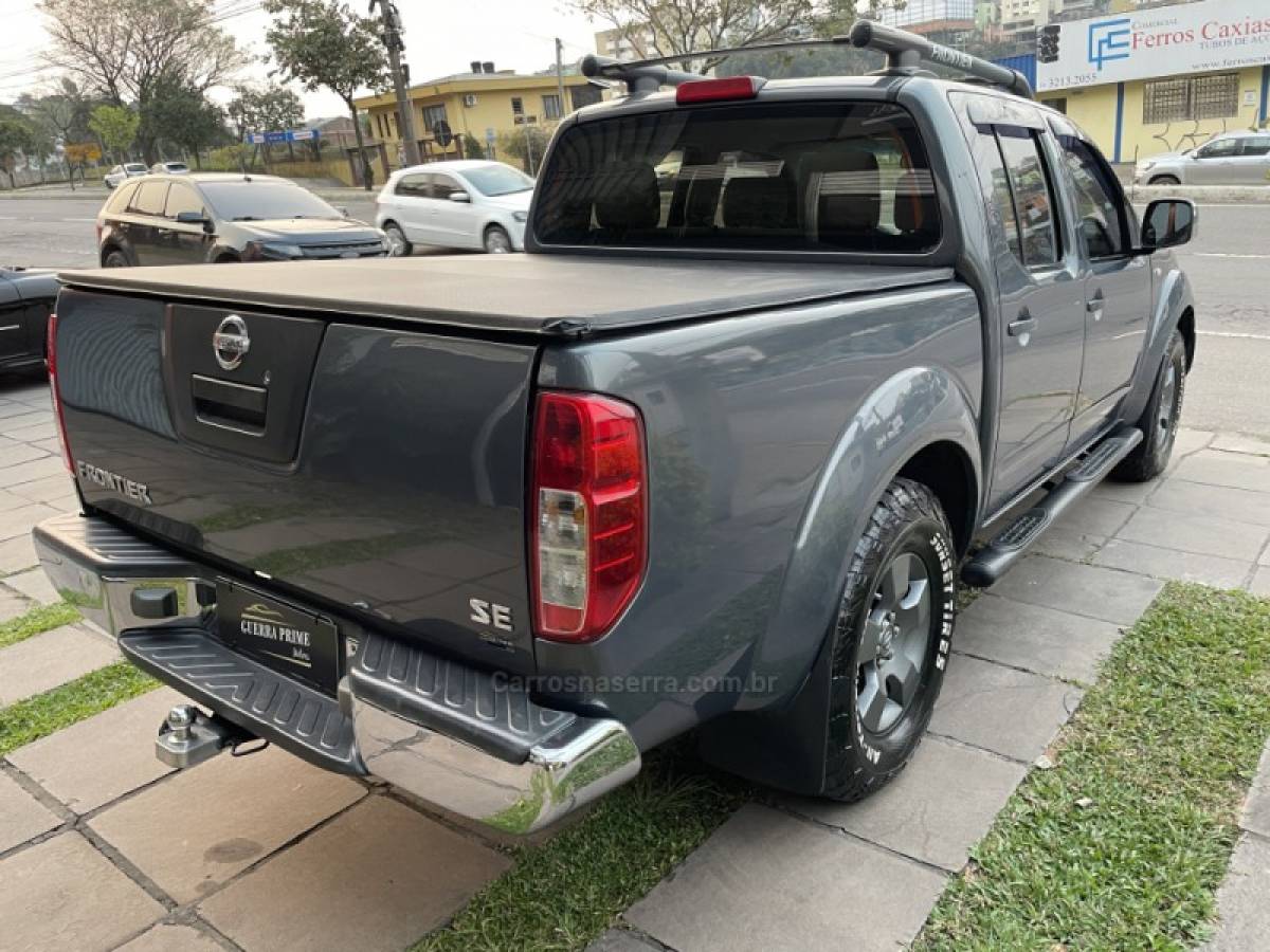 NISSAN - FRONTIER - 2011/2011 - Cinza - R$ 84.900,00