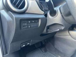 NISSAN - VERSA - 2021/2021 - Prata - R$ 78.800,00