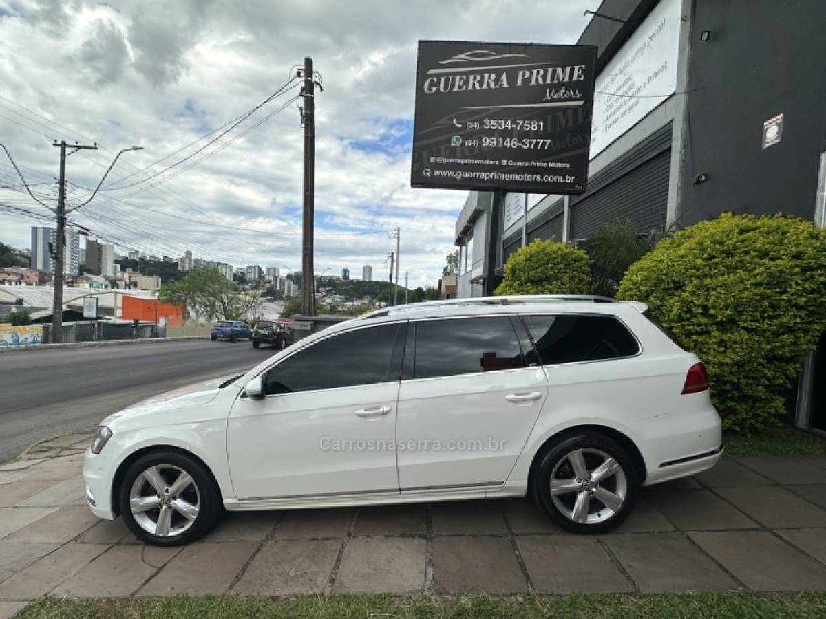 VOLKSWAGEN - PASSAT VARIANT - 2014/2014 - Branca - R$ 84.900,00
