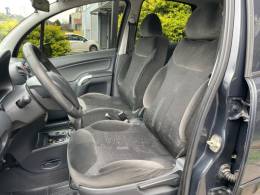CITROËN - C3 - 2005/2005 - Cinza - R$ 22.900,00