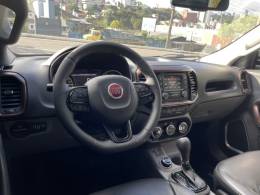 FIAT - TORO - 2018/2018 - Branca - R$ 112.900,00