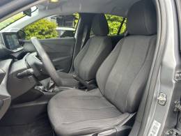 PEUGEOT - 208 - 2023/2023 - Cinza - R$ 64.800,00