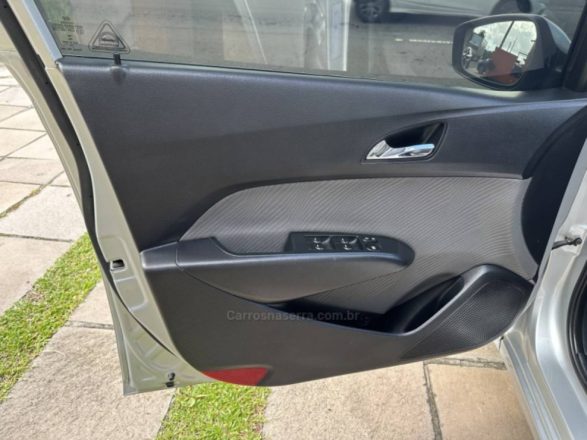 HYUNDAI - HB20S - 2015/2015 - Prata - R$ 52.800,00