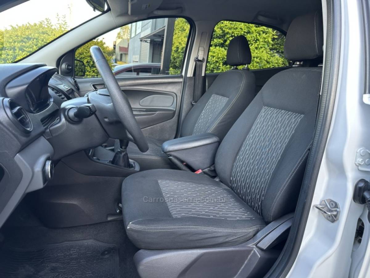FORD - KA - 2018/2018 - Branca - R$ 44.800,00