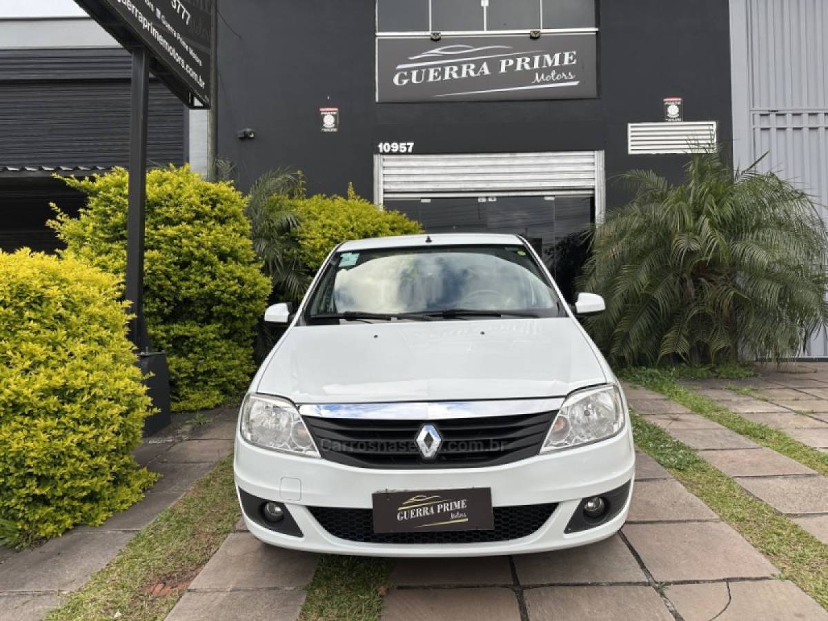 RENAULT - LOGAN - 2013/2013 - Branca - R$ 29.900,00