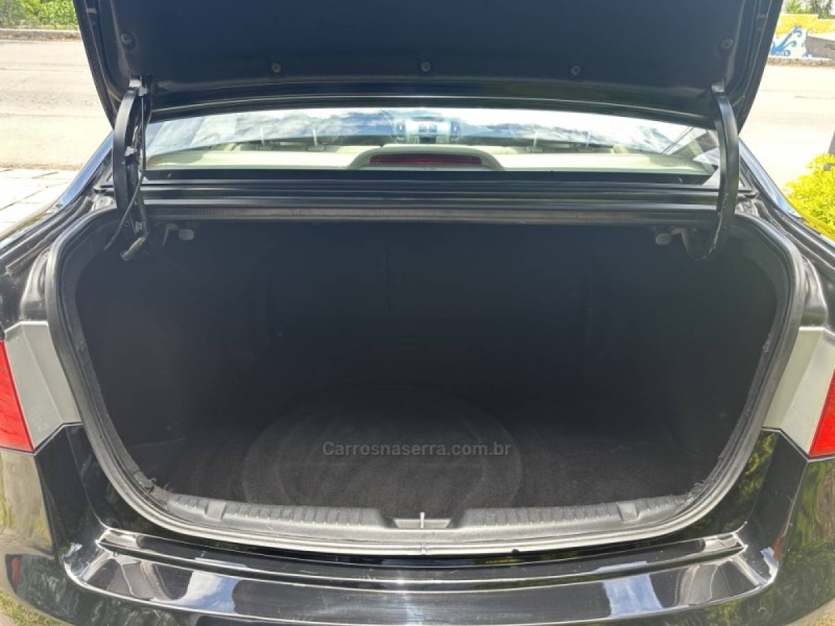 KIA MOTORS - CERATO - 2011/2011 - Preta - R$ 49.900,00