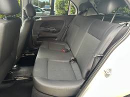 VOLKSWAGEN - GOL - 2017/2017 - Branca - R$ 46.900,00